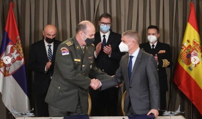 VAŽAN DAN ZA SRBIJU I NAŠU VOJSKU! Vučić saopštio sjajne vesti iz Španije! (FOTO)