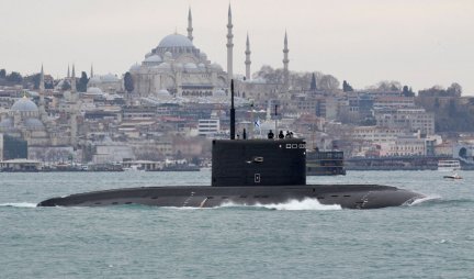 ZELENSKI: Turska zabranila prolaz ruskim ratnim brodovima!