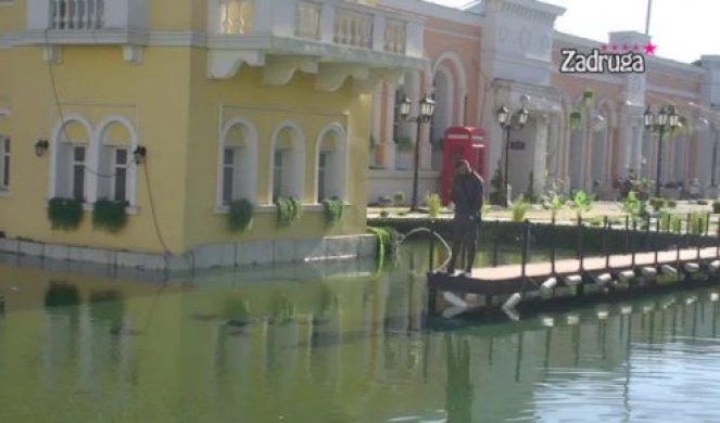 UČESNIK ZADRUGE JUČE UPAO U KUĆU NEPOZNATIM LJUDIMA! Pobegao iz rijalitija pa izvršio krivično delo! (VIDEO)