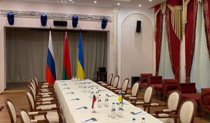 Rusko-ukrajinski pregovori počinju u deset časova! Ukrajinska delegacija još nije stigla, a Rusija čeka!