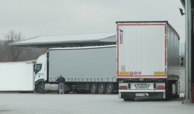 Vozači kamiona iz Srbije 10. dan čekaju da izađu iz Ukrajine!