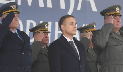 Ministar Stefanović na promociji rezervnih oficira generacije „Septembar 2021”
