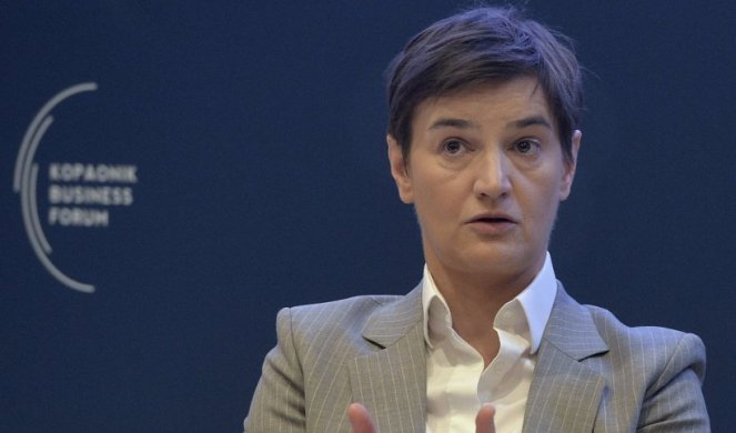 PET REČI ZA OVAKVU OPOZICIJU I OVAKVE MEDIJE! Brnabić RAZMONTIRALA Pajtića i tajkunsku Novu: Za vašu bolest leka nema