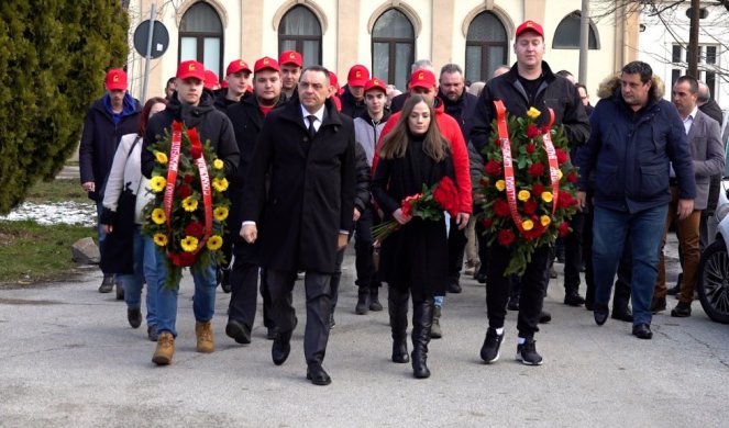 Lider PS Aleksandar Vulin odao poštu Slobodanu Miloševiću