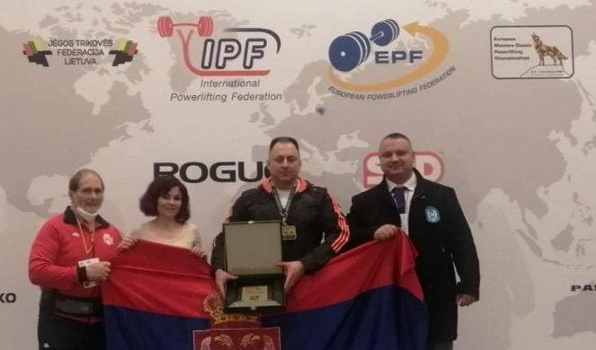Srpski paurelifteri dominiraju na Evropskom prvenstvu! Cvetković osvojio zlato i postavio rekord!