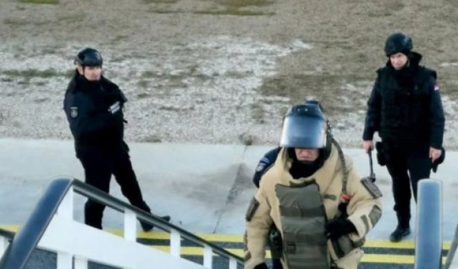 KONTRADIVERZIONA JEDINICA REAGOVALA ZBOG DOJAVE O BOMBI! Policija radi na identifikaciji i procesiranju osumnjičenih!