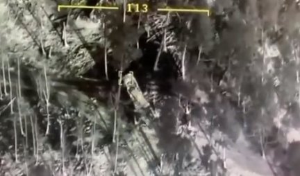 UKRAJINCI OBJAVILI SNIMAK IZ BAJRAKTARA! Vidi se kako dron uništava ruski Uragan, a jedna vojska vređa drugu nazivajući ih... (Video)