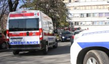 ŽENA PALA SA ZGRADE! Teško povređena prevezena u Klinički centar Vojvodine