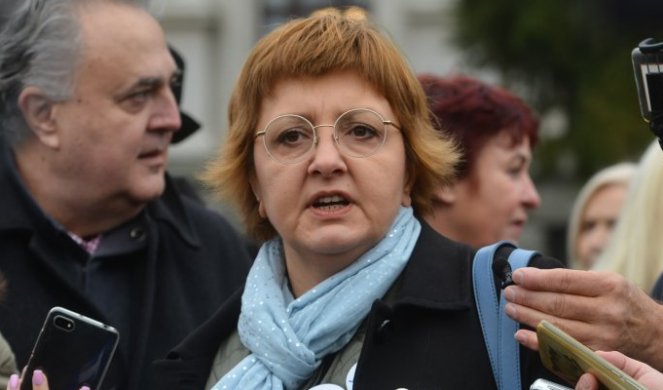 Đilasova radnica Biljana Lukić, po nalogu Marinike i Zdravka Ponoša, vređala i prozivala Biljanu Stojković i koaliciju Moramo!