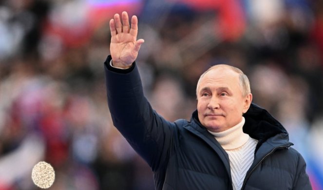 NE MOGU MU NIŠTA NI RAT, NI SANKCIJE! Putinov rejting u Rusiji najviši u poslednjih 5 godina! (Foto)