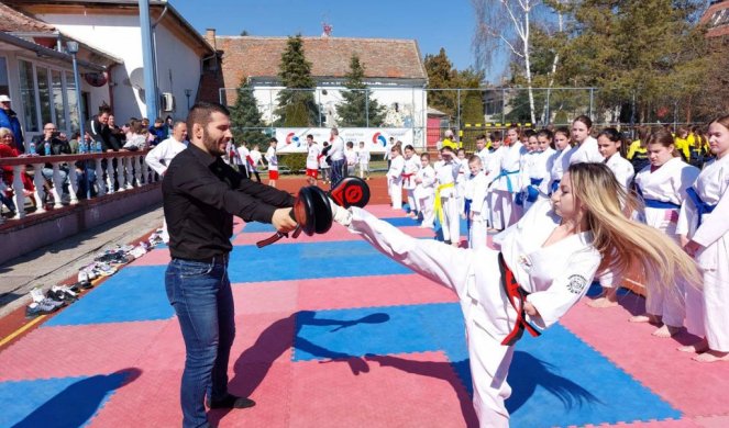 Legende s decom u Sečnju! Štefanek i Rnić na Malom sajmu sporta!