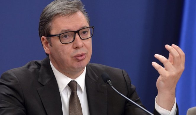 NISAM LJUBITELJ VUČIĆA, ALI URADIO JE DVE STVARI ZA EKONOMIJU ZBOG KOJIH NISMO OSETILI KRIZU! Branimir Jovanović objasnio koji potezi predsednika su za poštovanje!