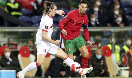 DRAMA NA DRAGAU! Ronaldo i Portugal PREŽIVELI Turke! Jilmaz TRAGIČAR sa bele tačke! (VIDEO)