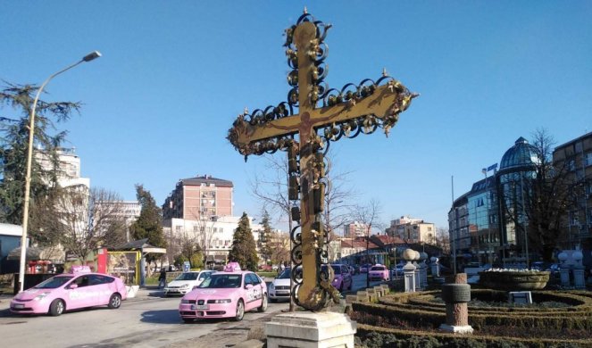 IZMENJEN REŽIM SAOBRAĆAJA U KRAGUJEVCU! Ne parkirajte kod Krsta danas i sutra