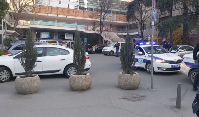 AKCIJA POLICIJE KOD RTS! UHAPŠENO VIŠE OSOBA!