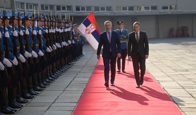 Ministar odbrane Republike Italije Gverini posetio Srbiju