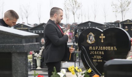 ŠEST GODINA OD UBISTVA JELENE MARJANOVIĆ Zoran došao na grob, zapalio sveću i poljubio njenu sliku!