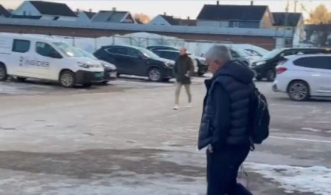 NORVEŽANI RAZBESNELI MURINJA! Portugalac hteo  da udovolji fanovima, ali jedan potez je sve upropastio! (VIDEO)