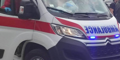 Sudar dva automobila u Beogradu, DVOJE DECE povređeno
