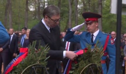 DA SE PONOSIMO SVOJIM SRPSKIM RODOM! Vučić povodom Dana sećanja na žrtve ZLOČINA NDH poslao snažnu mirovnu poruku! (VIDEO)