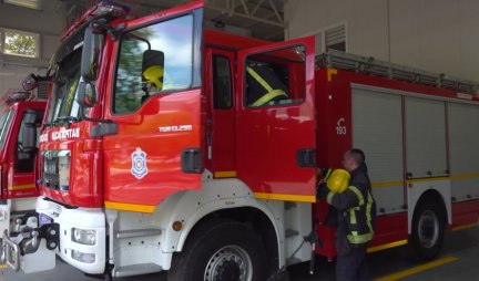 Bukti požar u beogradskom vrtiću: Vaspitačice evakuišu mališane