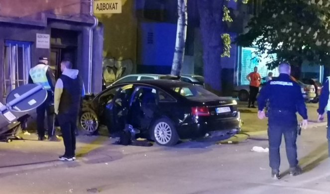 STRAŠNA SAOBRAĆAJNA NESREĆA U NIŠU, POVREĐENA I SESTRA MILJANE KULIĆ! Audi kosio sve pred sobom, udario u taksi pa se zabio u prodavnicu (FOTO)