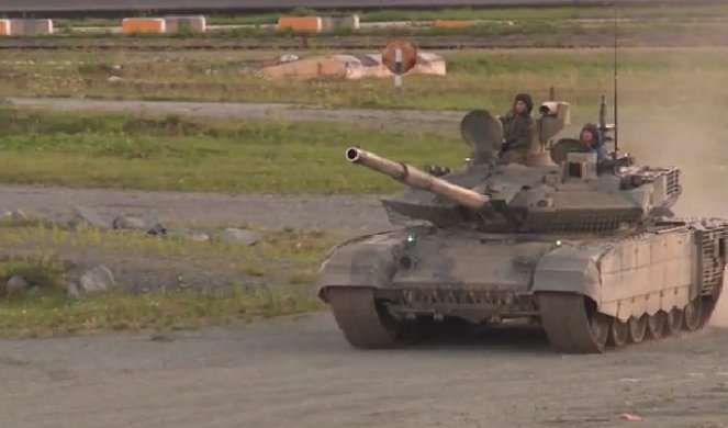 ZBOG RUSKIH TENKOVA IMA DA DRHTI ZAPAD! Vojsci stiglo moćno pojačanje, "Proriv" je najsavršenija mašina iz porodice T-90M! (Video)