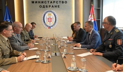 Sastanak ministra Stefanovića sa direktorom Međunarodnog vojnog štaba NATO general-potpukovnikom Virmanom