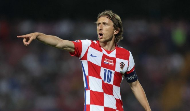 LUKA MODRIĆ PODVIKNUO: Niko nas ništa ne pita! Četiri utakmice za 10 dana...