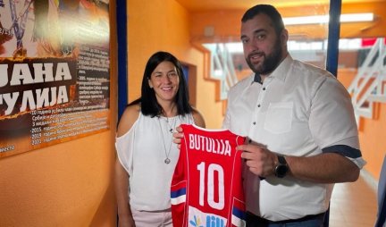 Košarkaška legenda Dajana Butulija postala i Legenda Jezera: Ponosna sam, hvala što me niste zaboravili