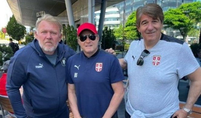 MNOGO JAKA FOTKA! Okupile se LEGENDE Zvezde! Sa njima su i dva LJUBIMCA Delija! (FOTO)