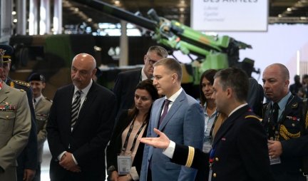 Ministar Stefanović na otvaranju Međunarodnog sajma vojne tehnike "EUROSATORY 2022" u Parizu!