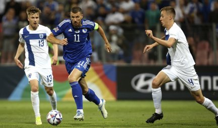 SOKOLOVI ŠOKIRALI RUMUNE! Het-trik Mugoše! Džeko OBRADOVAO Zmajeve! Turci imaju gol-razliku 14:0! (VIDEO)