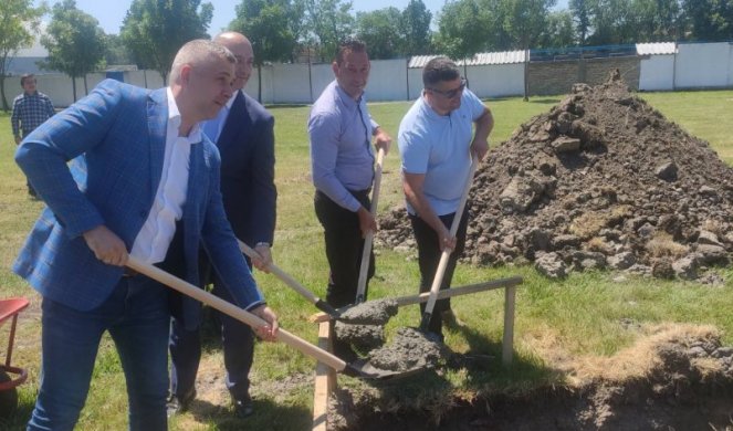 SRPSKA CRNJA DOBIJA DEČJI AKVA PARK! Investicija vredna 15 miliona upotpuniće sadržaje u okviru kompleksa bazena (FOTO)