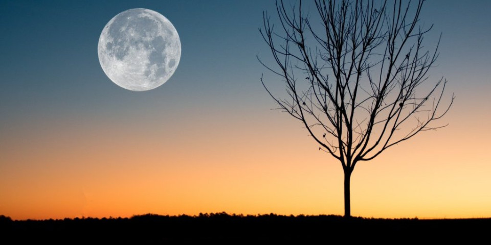 SUTRA TAČNO U 20:39 ČASOVA JE VAŽAN DOGAĐAJ! Stiže pun Mesec u Jarcu - 4 znaka doživeće neverovatne PROMENE