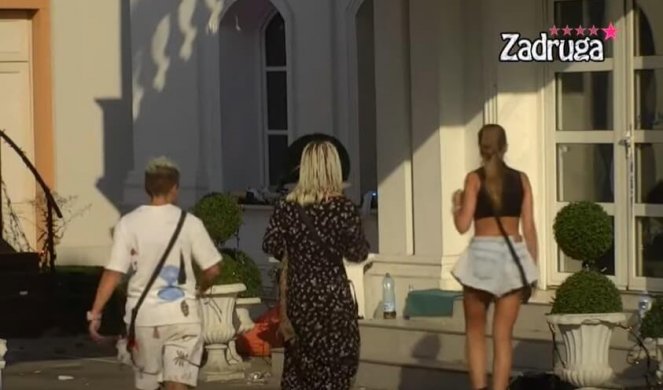 HAOS U ZADRUZI TOKOM REKLAMA! Žestok sukob na imanju u Šimanovcima - pljušte uvrede: Ološu, ti si bolesna! (VIDEO)