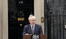 Premijer Velike Britanije Boris Džonson podneo ostavku! Na dužnosti dok ne bude izabran njegov naslednik