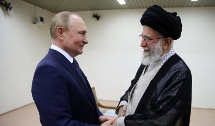 PO ZAPADU, RUSIJA NEMA NI MUNICIJE, NITI ORUŽJA ZA RAT U UKRAJINI, SPASAVA JE IRAN?! Skaj njuz tvrdi, Teheran poslao Putinu 200 kontejnera s oružjem!