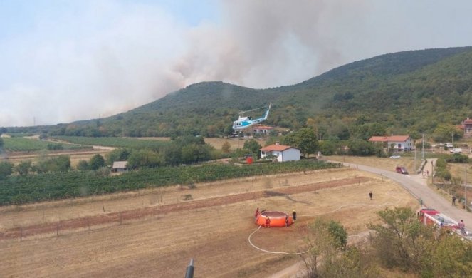 HELIKOPTERI "BELL 212" U AKCIJI! Srpski vatrogasci gase požare u Sloveniji!