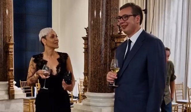 MARIZA SA VUČIĆEM! Portugalska pevačica objavila snimak sa predsednikom Srbije! (VIDEO)