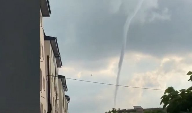 NEBO SE ZACRNELO, A ONDA SU GRAĐANI UGLEDALI JEZIV PRIZOR! Ovako nešto još nije viđeno u našim krajevima (FOTO/VIDEO)