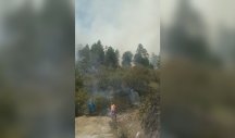 DOMAĆINSTVA BEZBEDNA, POŽAR U PRIBOJU STAVLJEN POD KONTROLU! Vatra zahvatila više od 20 hektara šume, vatrogasci i dalje terenu (FOTO)