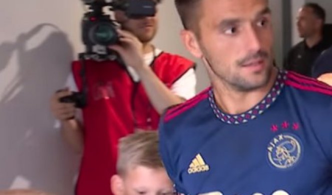 REAKCIJA nakon dodira IDOLA obišla planetu! TADIĆ ULEPŠAO ŽIVOT MALIŠANU! (VIDEO)