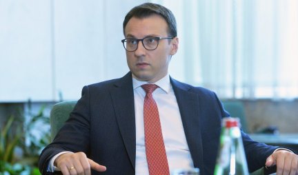Petković: Bivša vlast Vučiću i državi Srbiji ostavila užasno tešku situaciju na KiM, a sada bi s Vračara da brane Kosovo i Metohiju