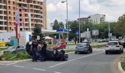 SAOBRAĆAJKA NA TROŠARINI! Automobil se prevrnuo na krov (VIDEO)