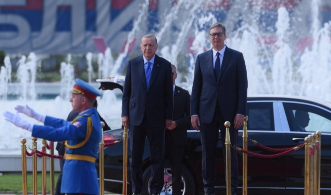 VUČIĆ DOČEKAO ERDOGANA! Održana svečana ceremonija ispred Palate Srbija