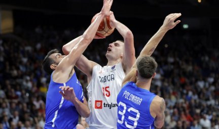 TRAGEDIJA SRPSKE KOŠARKE U BERLINU! Rafal Italijana ELIMINISAO Orlove sa Evrobasketa! (FOTO)