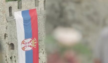 Premijerno predstavljena Himna srpskoj zastavi!