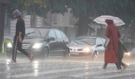 DO SUTRA ĆE U NEKIM MESTIMA PASTI VIŠE OD 50 LITARA KIŠE! Meteorolog upozorava: Ciklonska aktivnost iznad Srbije, očekuju nas OBILNI PLJUSKOVI