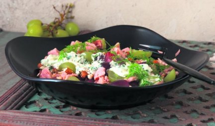 UKUSNO I ZDRAVO! Salata od tunjevine i grožđa